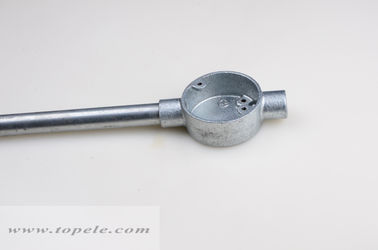 GI Vervormbare ijzeren cirkelvormige verbindingsdoos GI Pipe Fittings Two Way Through Box