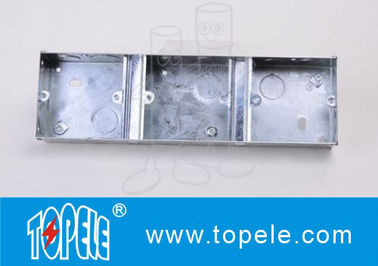 Metalen plafond Buitengelijk elektrisch stopcontact Doos Dekt 1 + 1 + 1 Gangleiding