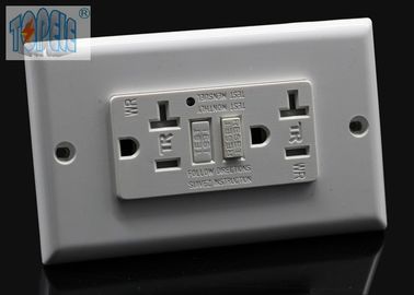 15A 125V AC GFCI-ontvangers Duplex Tamper Resistent End of Life Monitoring Functie