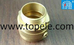 Langdurige levensduur Flexible geleiding en toebehoren CNC machine Messing mannelijke adapter