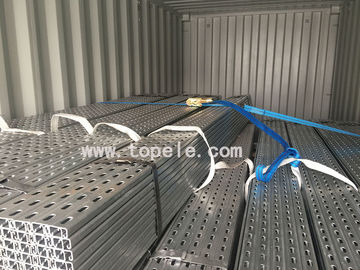 Hot Dip gegalvaniseerd staal gesloten Unistrut kanaal om leidingen te ondersteunen 41X 41MM